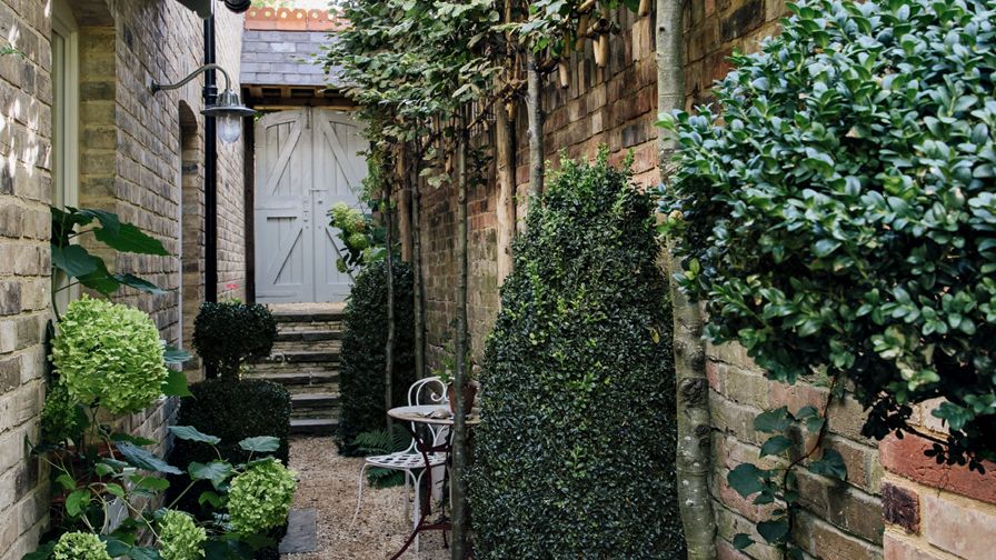 Ce détaillant de rue est notre nouveau magasin One Stop pour un espace extérieur élégant