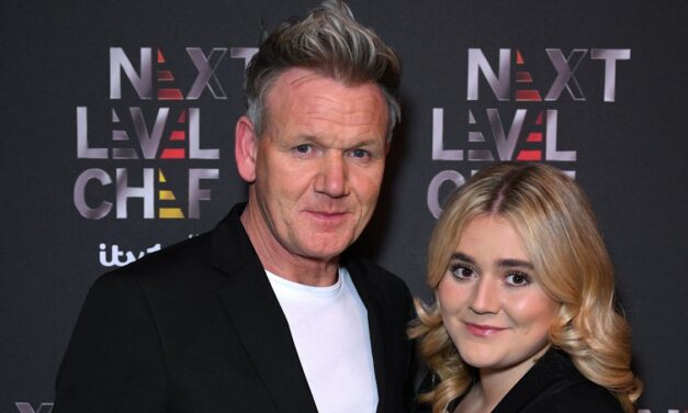 Gordon Ramsay défend la fille «Unpoilt» Tilly alors qu&rsquo;il réagit au changement de vie familial majeur