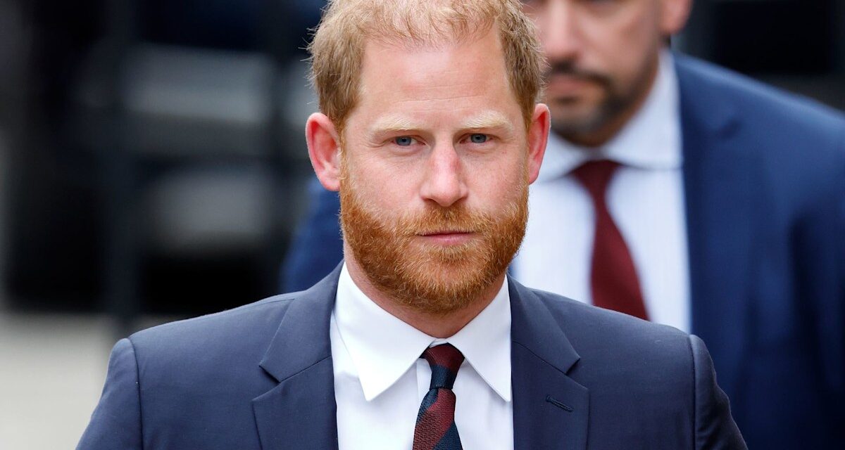 Le prince Harry doit briser le «cycle de blâme» au milieu des retombées de la famille