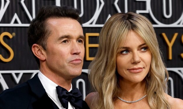 Kaitlin Olson de High Potential révèle pourquoi elle est «  pas heureuse  » avec le changement de nom du mari Rob McElhenney