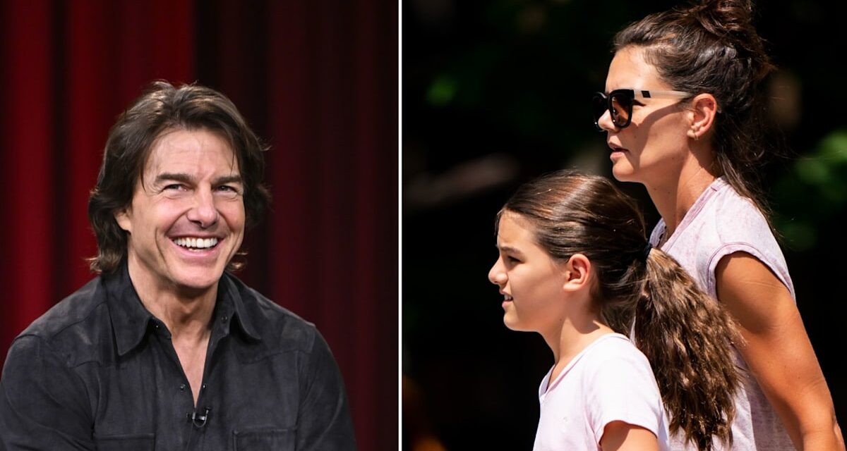 Suri Cruise fait une apparition à l&rsquo;université après le commentaire de la fête des pères de Tom Cruise