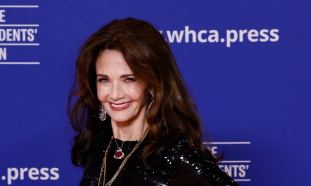 Lynda Carter, 73