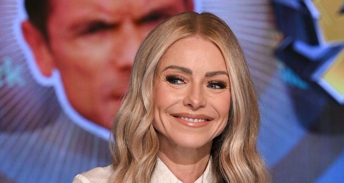 Kelly Ripa révèle ce qu&rsquo;elle pense de lier avec Oprah dans les étapes majeures