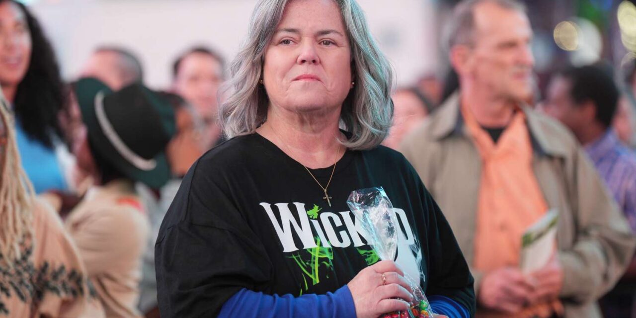 Rosie O&rsquo;Donnell, Lupone Pats dans la saison 3