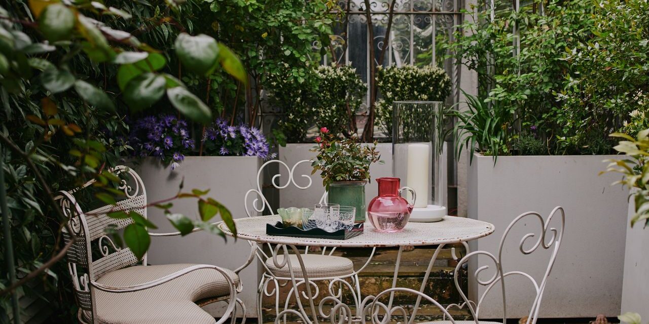 Shade Gardens: Tout ce dont vous avez besoin pour planter dans des espaces couverts