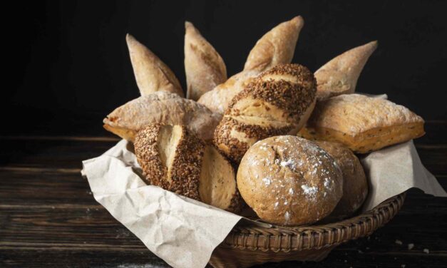 7 pains aussi sains que le pain au levain, selon les experts