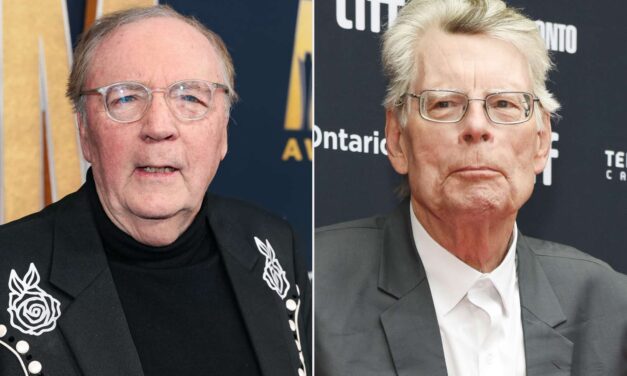 James Patterson se souvient de Stephen King en disant qu&rsquo;il est un «écrivain terrible»