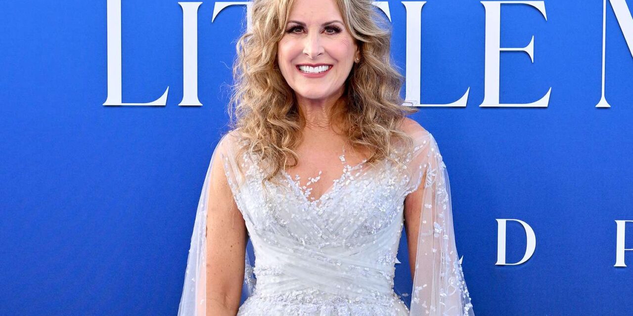 L&rsquo;actrice originale de la petite sirène Jodi Benson surprise Cast of Disney World Show