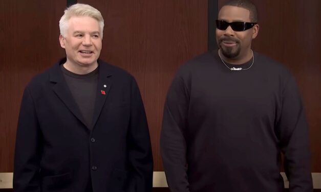 Kenan Thompson affronte Kanye West dans le sketch &lsquo;SNL&rsquo; avec Mike Myers
