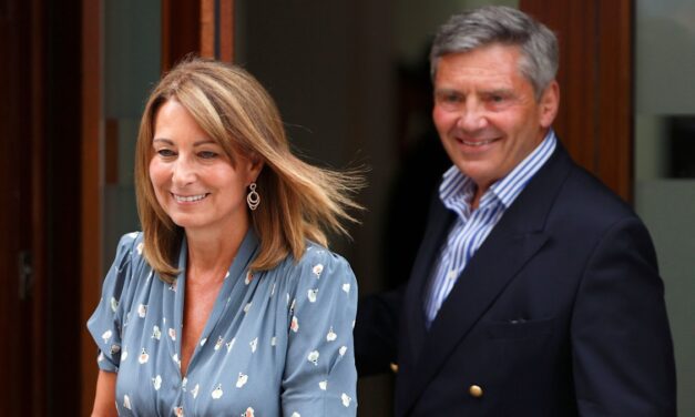 Carole Middleton et son mari Michael ont enfin des raisons de célébrer après Turbulent deux ans