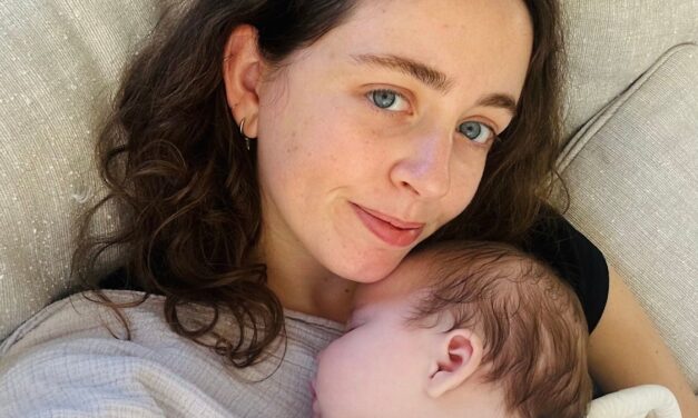 Je ne suis pas maman, mais devenir une tante a changé ma façon de penser à la famille