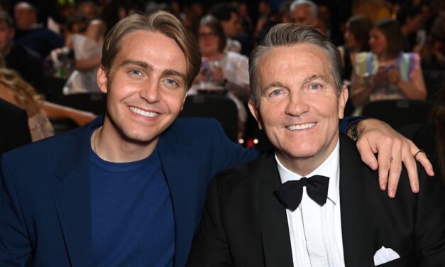 Le fils de Bradley Walsh, Barney, a fait des félicitations après des nouvelles passionnantes