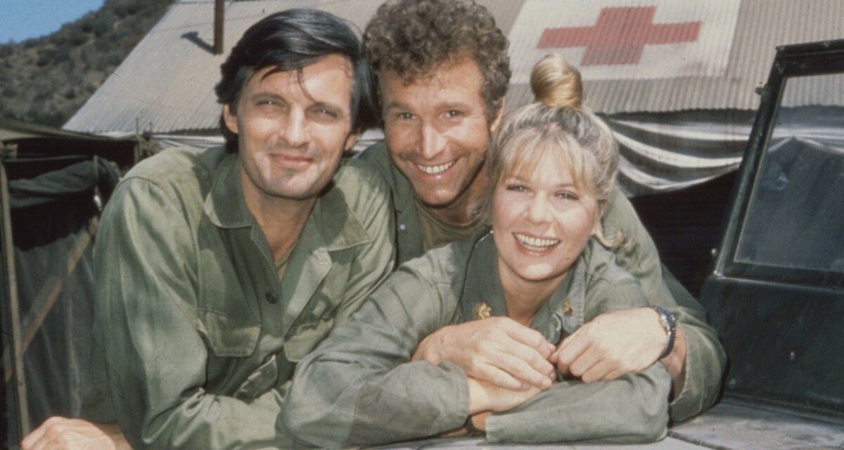 M * A * S * H ​​Star, 87, meurt la semaine après la fin finale Instagram Eerie