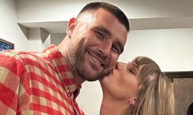 Travis Kelce fait allusion à une nouvelle situation de vie avec Taylor Swift