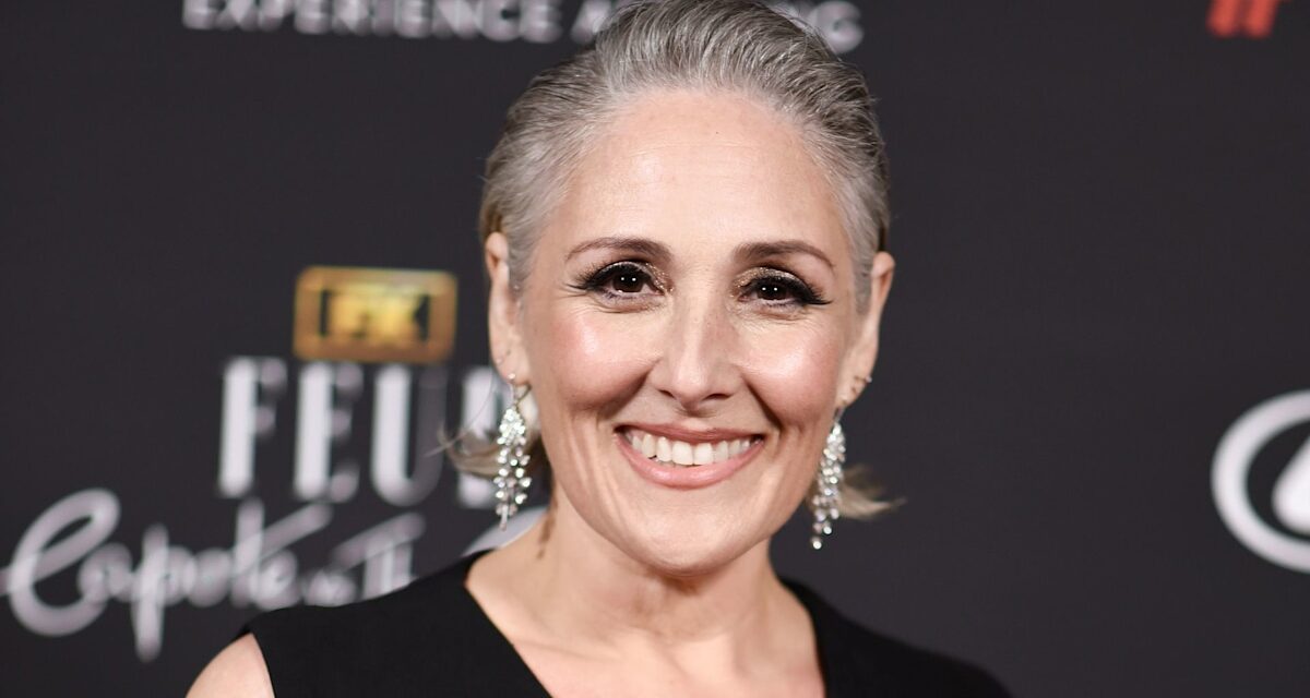 Ricki Lake a l&rsquo;air plus mince que jamais dans une nouvelle apparence à couper le souffle après une perte de poids de 40 livres