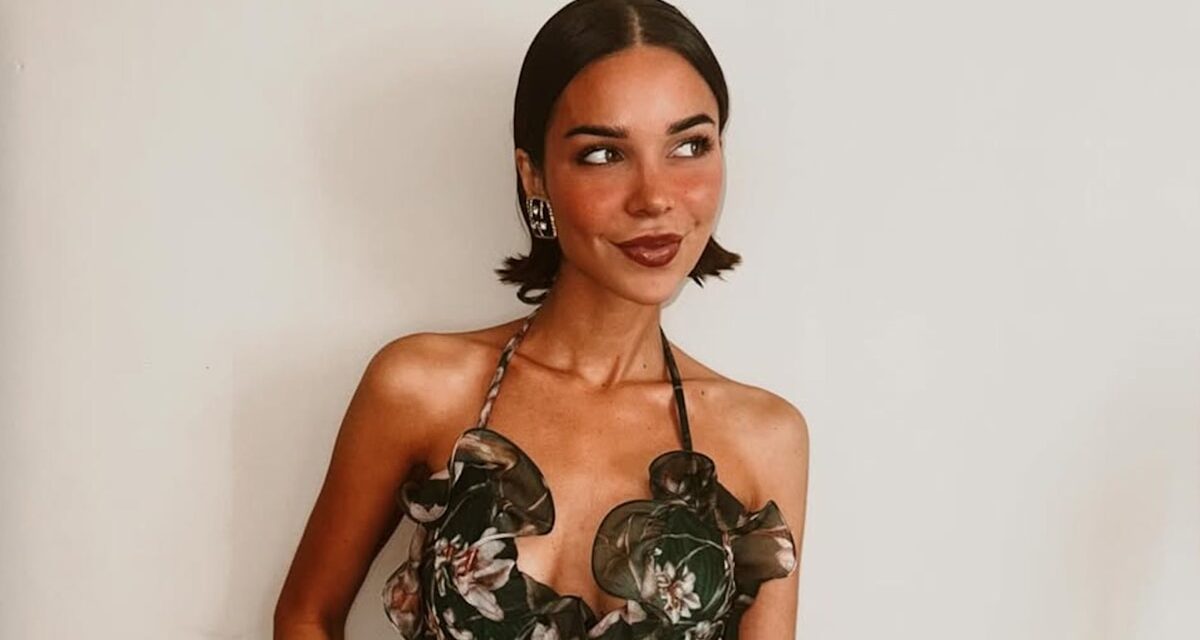 La petite amie de Cruz Beckham, Jackie Apostel, canalise les vibrations d&rsquo;épices sportives dans un nouveau look inattendu