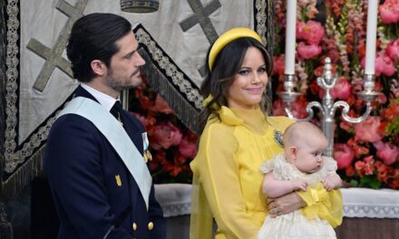 La petite fille de la princesse Sofia et du prince Carl Philip, la princesse Ines, est angélique au baptême – les meilleures photos