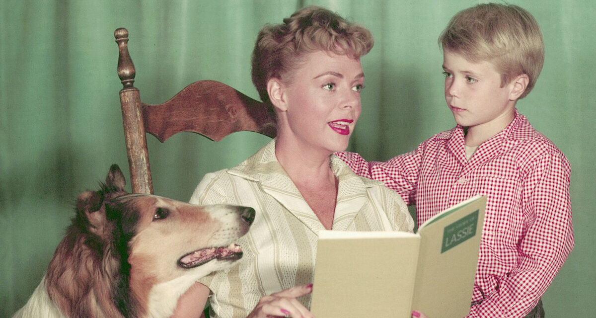 Où est June Lockhart, 100, maintenant? Mise à jour de la santé de Lassie Star et vie privée avec 2 enfants célèbres