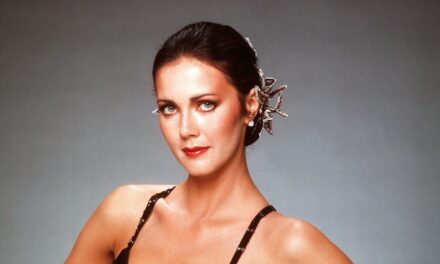 Lynda Carter, 73
