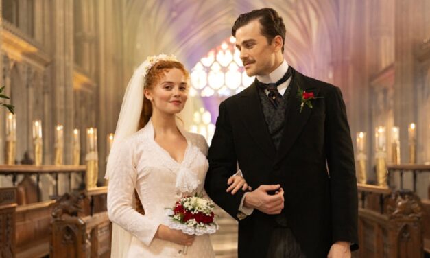 Drame d&rsquo;époque &lsquo;Gripping&rsquo; avec Downton Abbey et Miss Scarlet Stars pour revenir avec de nouvelles séries