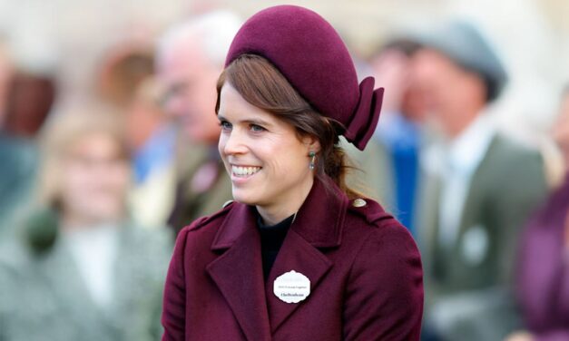 Le fils de la princesse Eugénie fait remuer alors que les fans repèrent une ressemblance frappante avec un royal