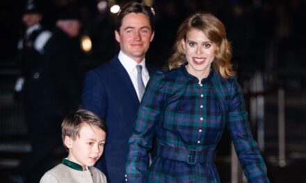 Le beau-fils de la princesse Béatrice Wolfie apprend une nouvelle compétence incroyable