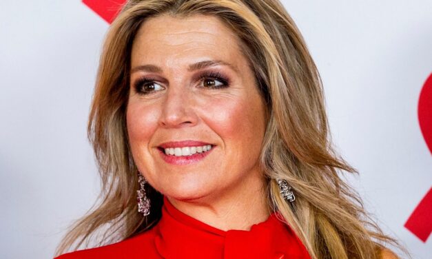 La reine Máxima étouffe dans une robe invisible – mais son diadème rubis vole le spectacle