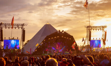 GLASTONBURY Festival TV Guide: Comment regarder dans le confort de votre canapé