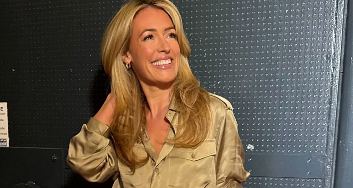 Cat Deeley vient de porter une paire de shorts M&S &lsquo;Suederhosen&rsquo; ce matin