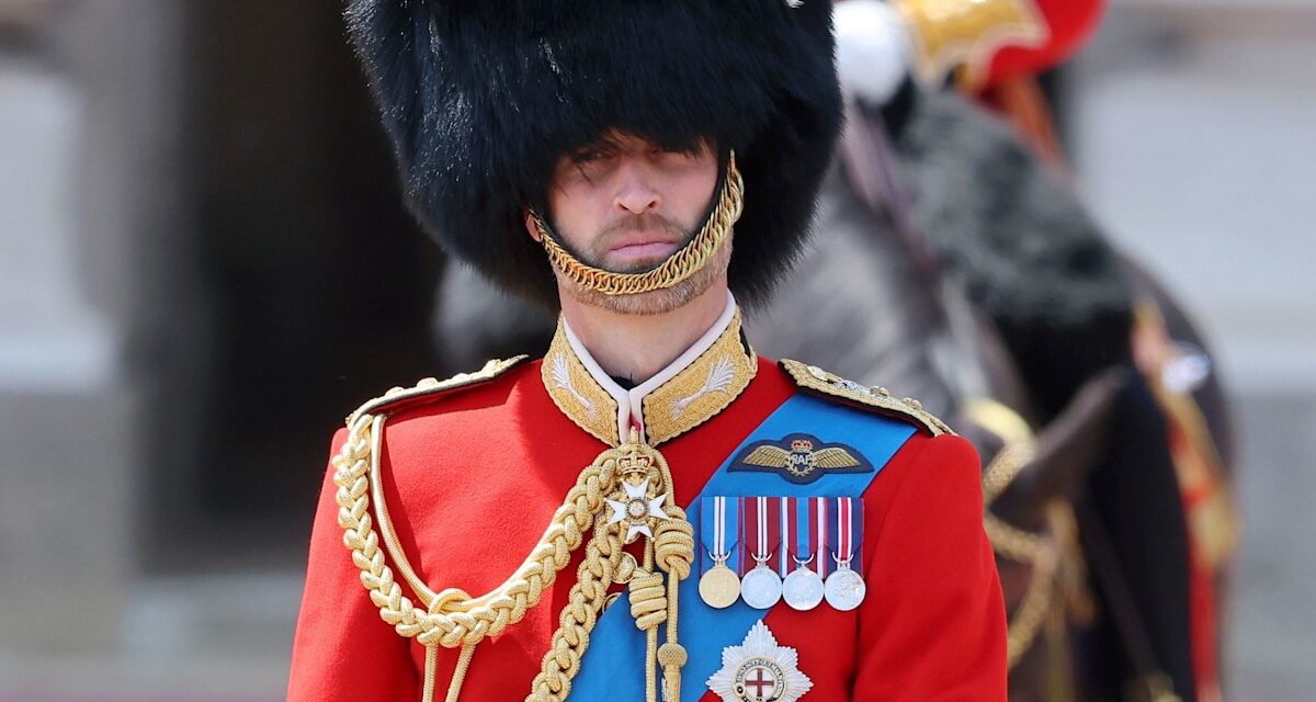 Le seul changement que le prince William a fait lors du défilé d&rsquo;anniversaire de King cette année