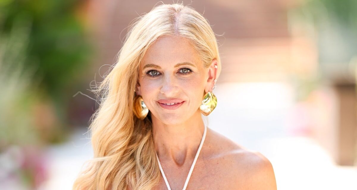 Sarah Michelle Gellar ressemble à une fille de Bond dans des instantanés de maillot de bain des vacances italiennes imbibées de soleil