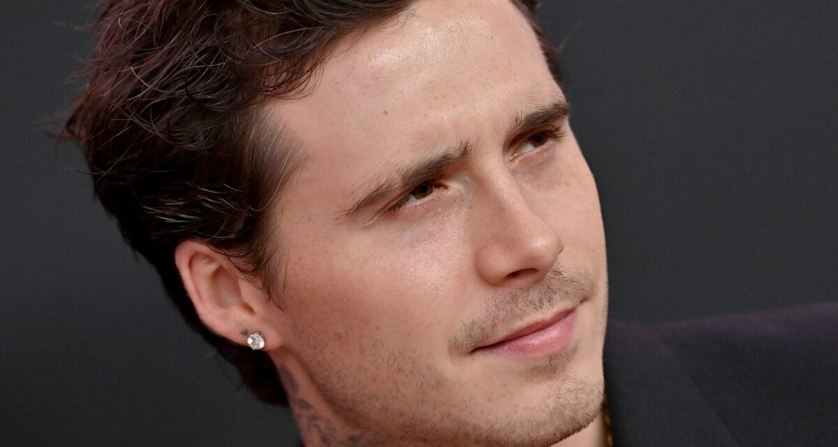 Brooklyn Beckham ne reconnaît pas la chevalerie de papa David et la fête des pères