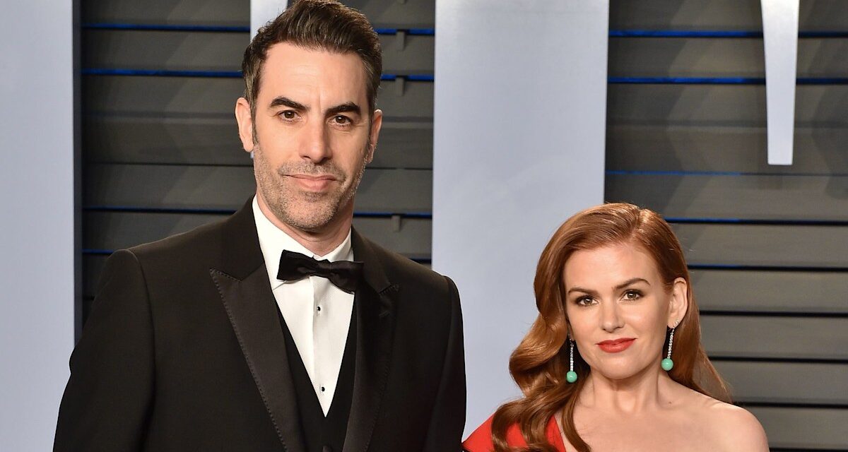 Isla Fisher et Sacha Baron Cohen finalisent 75 millions de dollars de divorce 1 an après avoir annoncé la scission