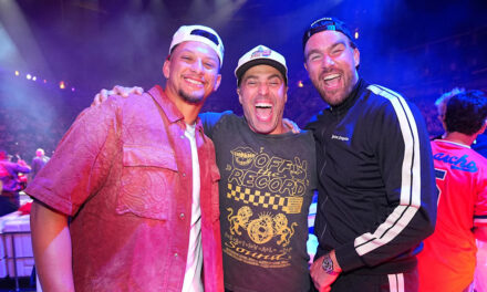 Travis Kelce apprécie la nuit des garçons sauvages loin de la célébration d&rsquo;étape de Taylor Swift