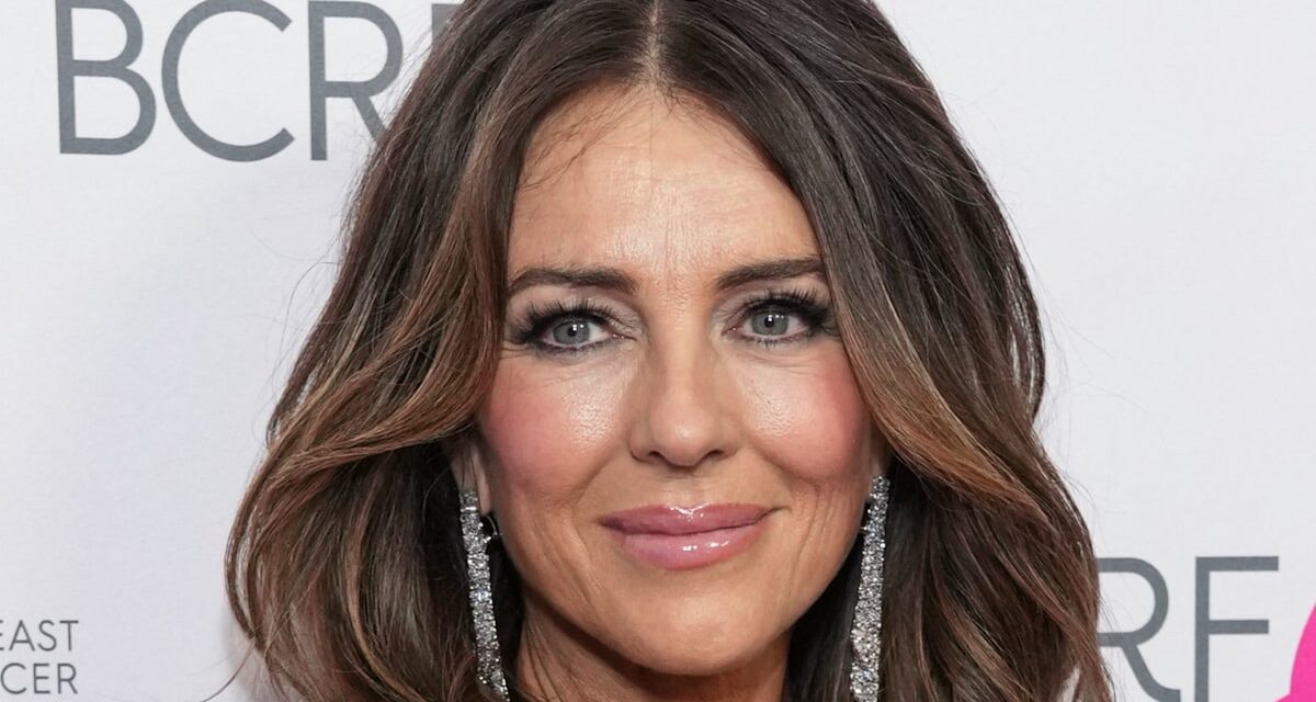 Elizabeth Hurley a quitté «dévasté» la mort de «papa américain»
