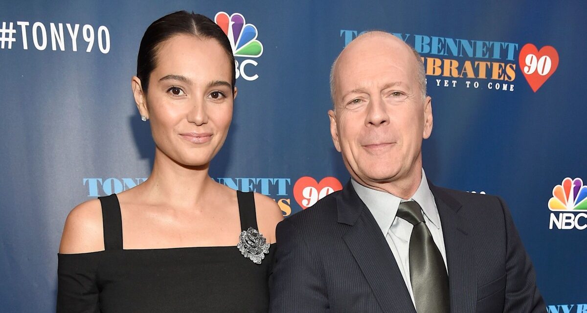 Bruce Willis &lsquo;épouse Emma&rsquo; profondément triste aujourd&rsquo;hui &lsquo;car elle donne une mise à jour «honnête» sur la santé de l&rsquo;acteur