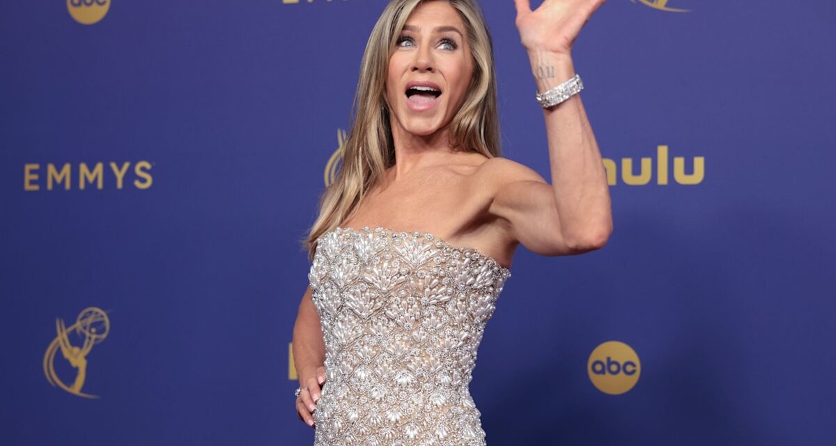 Le chèque de paie annuel de 20 millions de dollars de Jennifer Aniston pour ajouter à sa valeur nette stupéfiante