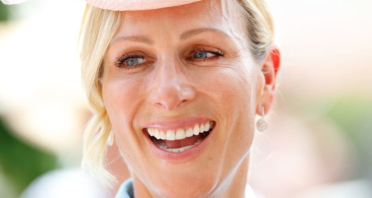 La nouvelle robe florale de Zara Tindall pour Ascot 2025 est si élégante – elle est déjà vendue