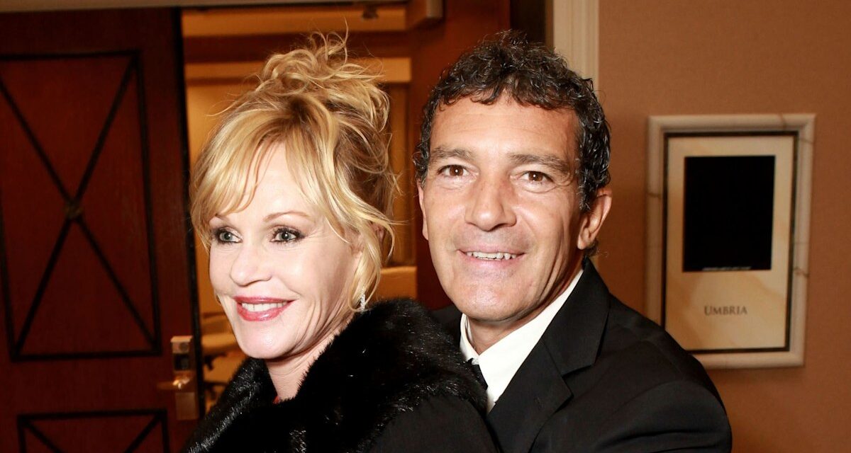 La fille de Melanie Griffith et Antonio Banderas se dirige vers les projecteurs en photo rare