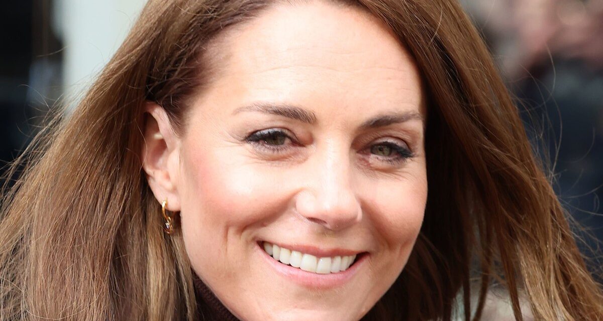 Kate Middleton est rayonnante pour la première apparence publique depuis la pause familiale