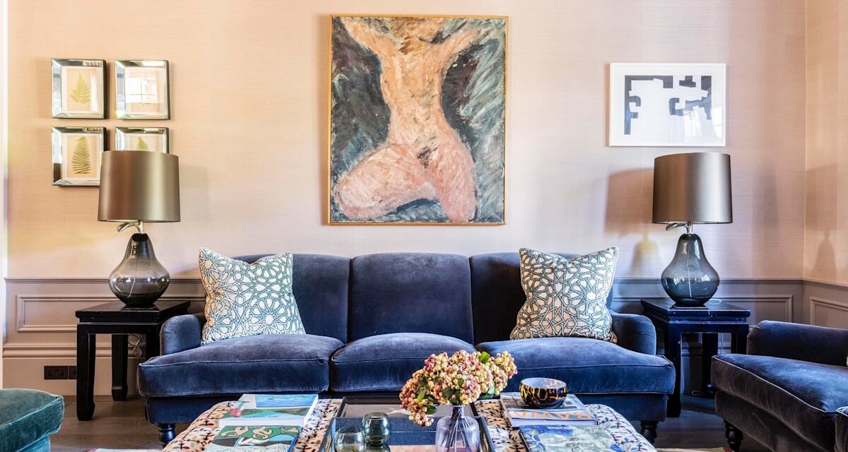 9 astuces simples pour élever votre petit salon selon un architecte d&rsquo;intérieur