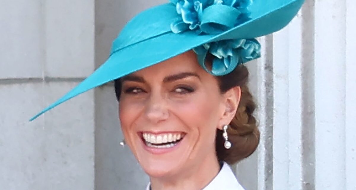 Kate Middleton partage un moment incroyablement doux avec le duc de Kent, 89 ans, pendant le troupeau de la couleur