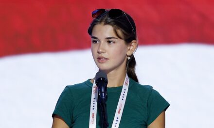 Kai Trump laisse les fans stupéfaits avec un travail surprise révéler