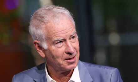 Pourquoi la légende de Wimbledon, John McEnroe, a «poussé» ses 6 enfants loin du tennis