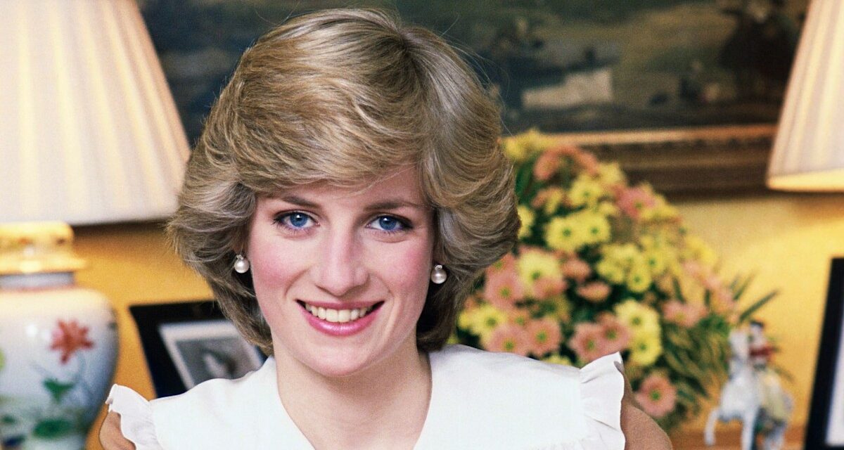 Le lit incroyable de la princesse Diana a été révélé dans un look rare à l&rsquo;intérieur de l&rsquo;ancienne maison