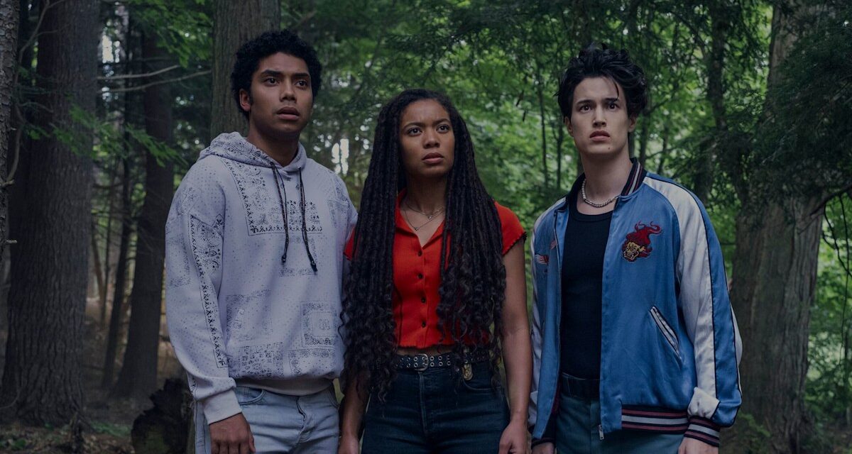 Une série dramatique passionnante avec des «rebondissements époustouflants» revient cet été