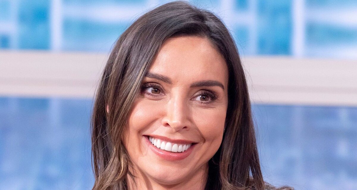 La fille de Christine Lampard, Patricia, a les plus longues boucles en séquences rares