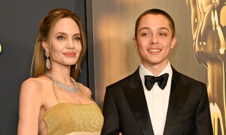 Knox Jolie-Pitt a l&rsquo;air méconnaissable dans Buff nouvelles photos après victoire majeure