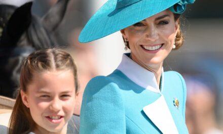 Moment effronté de la princesse Charlotte avec Kate Middleton