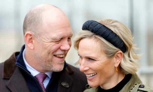 Mike Tindall révèle le moment des «portes coulissantes» le jour où il a rencontré Zara il y a 22 ans